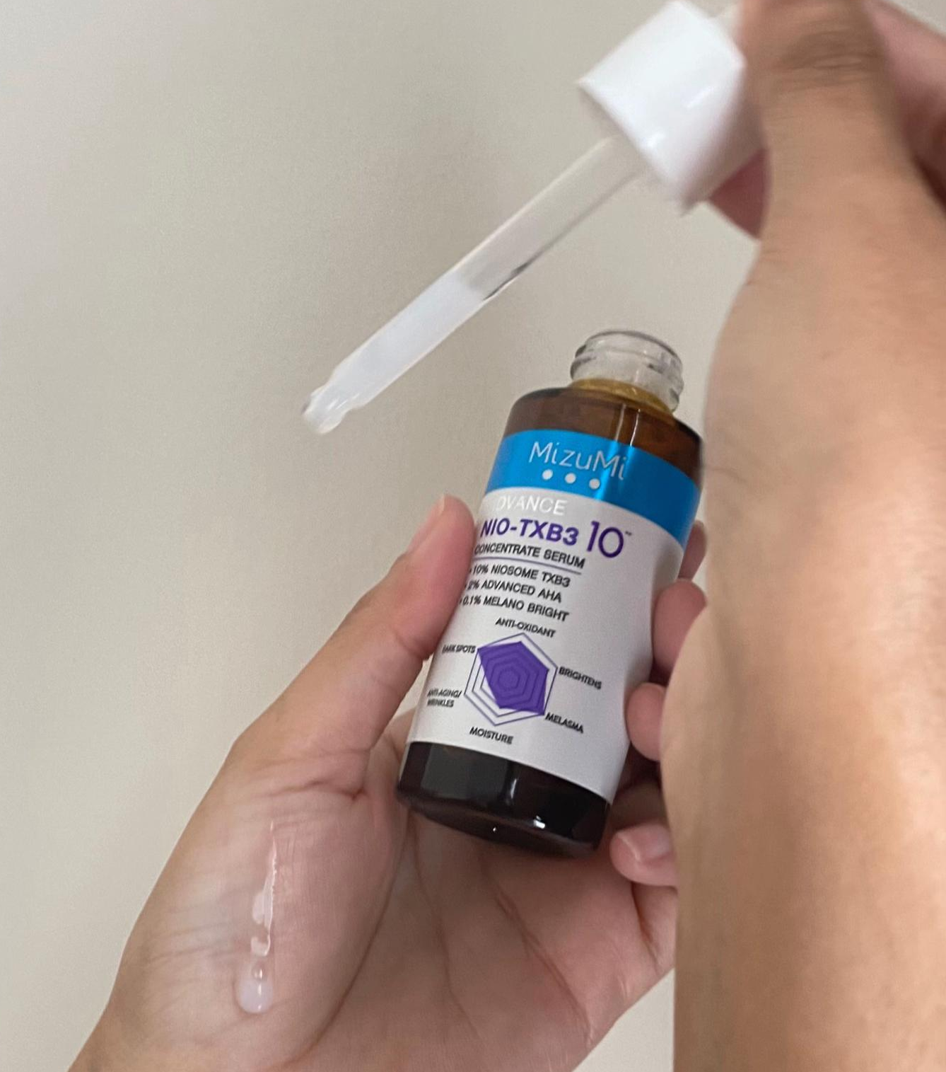 Từng bị mụn chi chít 2 bên má, cô nàng này đã áp dụng 4 bí quyết và làn da được cải thiện thấy rõ- Ảnh 8. Từng bị mụn chi chít 2 bên má, cô nàng này đã áp dụng 4 bí quyết và làn da được cải thiện thấy rõ- Ảnh 8.