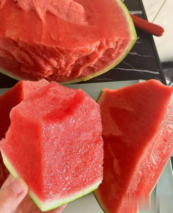 4 loại quả dễ bị tiêm thuốc kích thích, cần cẩn trọng khi chọn mua- Ảnh 2.