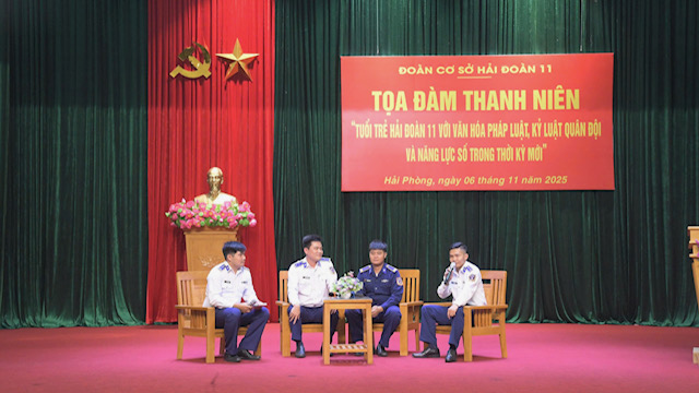 Tuổi trẻ Hải đoàn 11 phát huy văn hoá pháp luật, kỷ luật Quân đội và năng lực số trong thời kỳ mới- Ảnh 1.