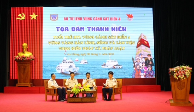 BTL V&ugrave;ng Cảnh s&aacute;t biển 4 t&iacute;ch cực hưởng ứng Ng&agrave;y ph&aacute;p luật Việt Nam gắn với ứng dụng chuyển đổi số

- Ảnh 3.