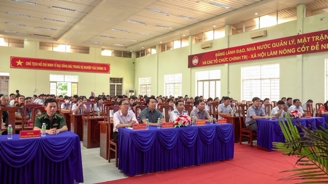 Đẩy mạnh tuyên truyền phòng, chống khai thác IUU cho ngư dân bằng nhiều giải pháp thiết thực, hiệu quả- Ảnh 2.