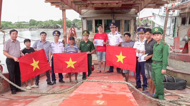 Đẩy mạnh tuyên truyền phòng, chống khai thác IUU cho ngư dân bằng nhiều giải pháp thiết thực, hiệu quả- Ảnh 3.