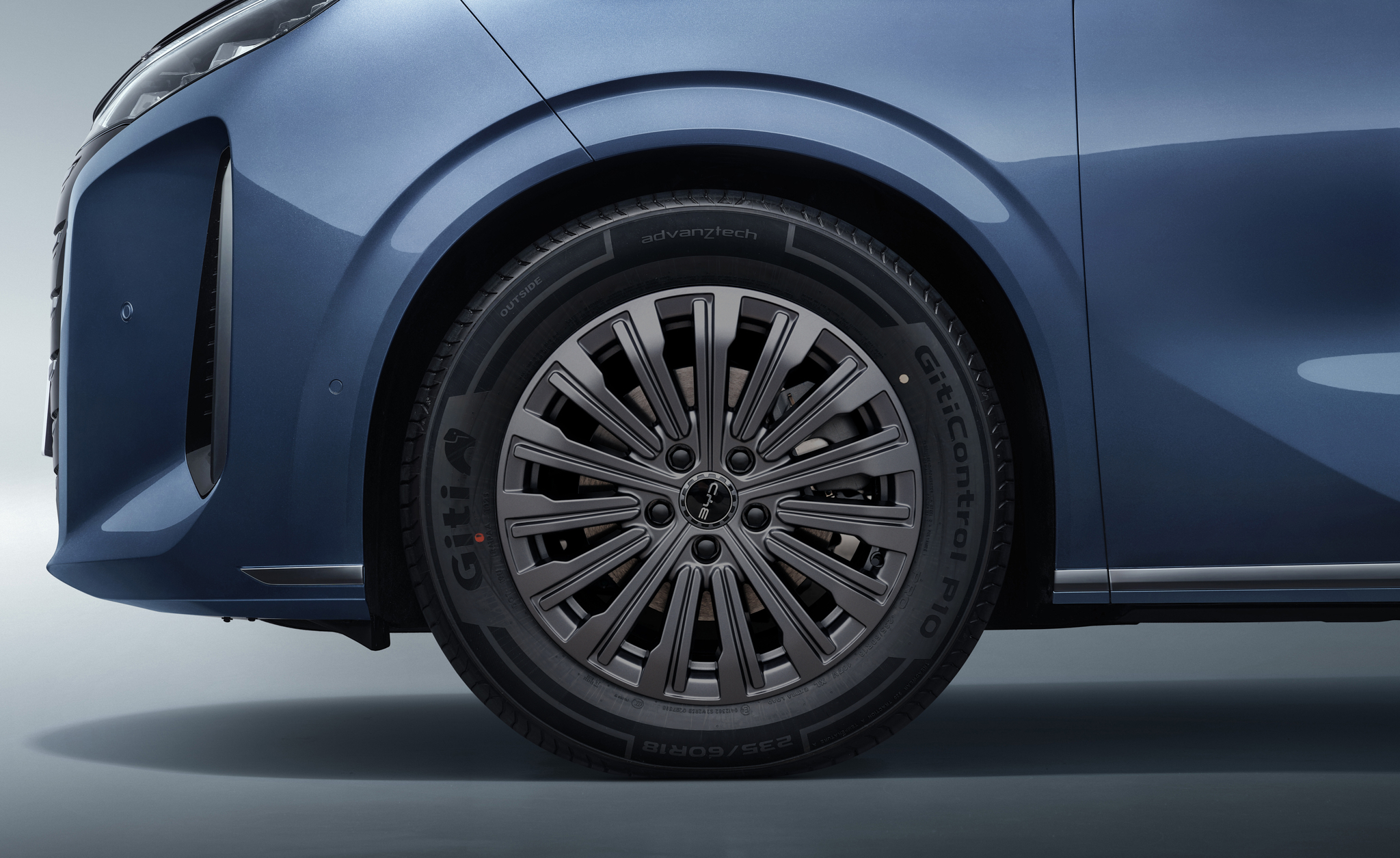 BYD M9: MPV thông minh 7 chỗ với thiết kế lấy cảm hứng từ rồng, hỗ trợ giọng nói tiếng Việt và hệ treo điện tử DiSus-C- Ảnh 5.