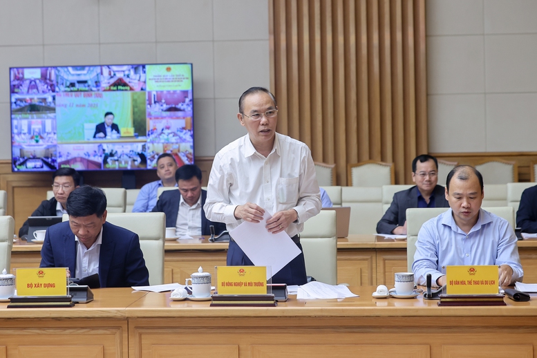 Thủ tướng: Người đứng đầu bộ, ngành, địa phương phải chịu trách nhiệm trực tiếp, toàn diện nếu để tàu cá vi phạm IUU- Ảnh 6.