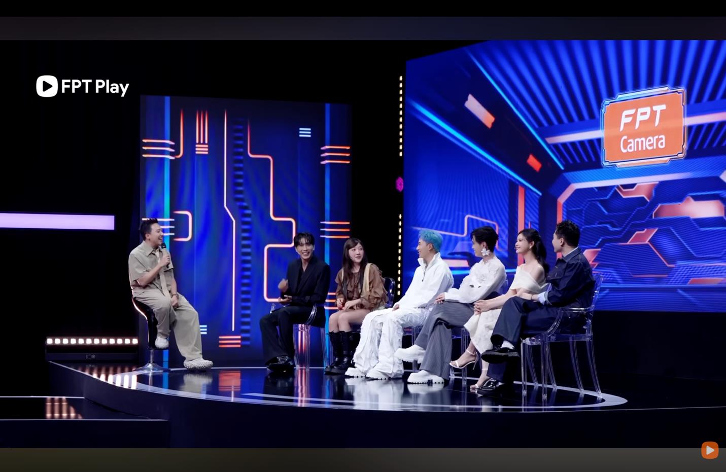 A.I chuẩn chất, lật mặt song trùng: FPT Camera đưa AI lên sân khấu gameshow Việt- Ảnh 1.