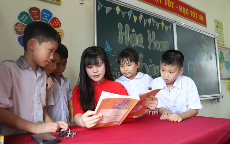 Bộ Nội vụ góp ý về đề xuất chính sách tiền lương, chế độ phụ cấp đối với nhà giáo- Ảnh 2.