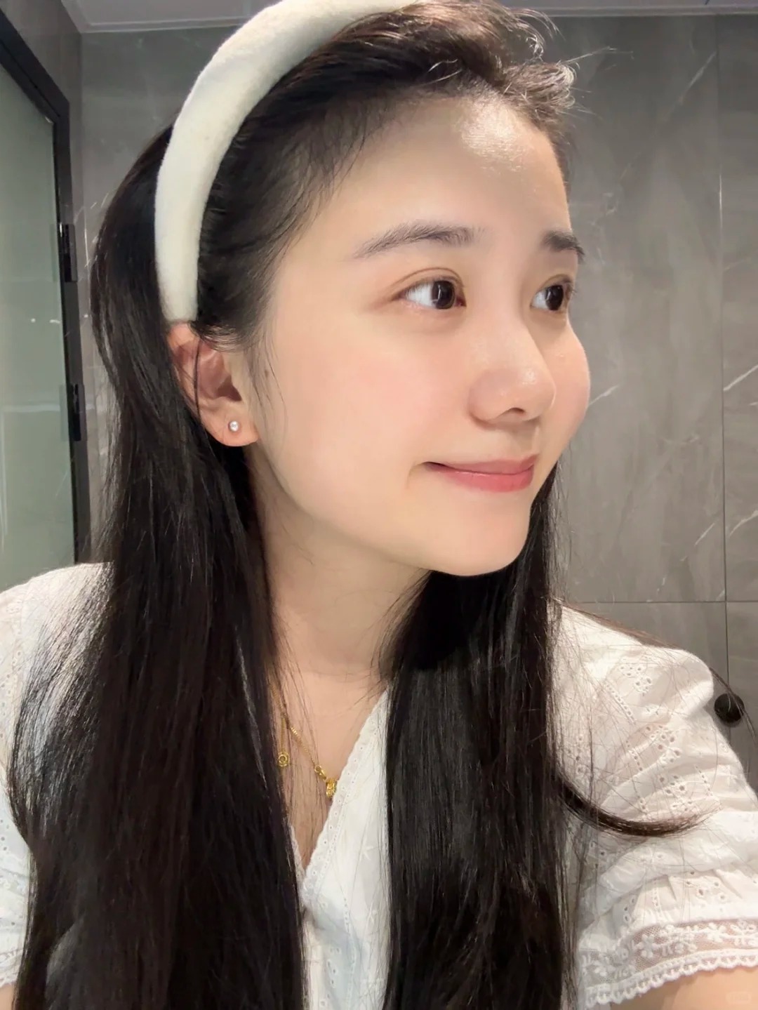 5 vùng da lão hóa nhanh nhất mà 90% chị em đều bỏ quên, nhìn vào dễ tưởng là người già- Ảnh 3. 5 vùng da lão hóa nhanh nhất mà 90% chị em đều bỏ quên, nhìn vào dễ tưởng là người già- Ảnh 3.