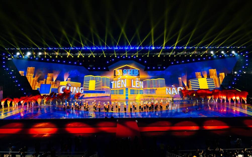 Tuổi 32 của “ngân hàng hạnh phúc”: Tiếp nối - đồng hành - phát triển- Ảnh 13.