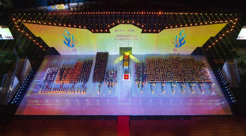 Tuổi 32 của “ngân hàng hạnh phúc”: Tiếp nối - đồng hành - phát triển- Ảnh 3.