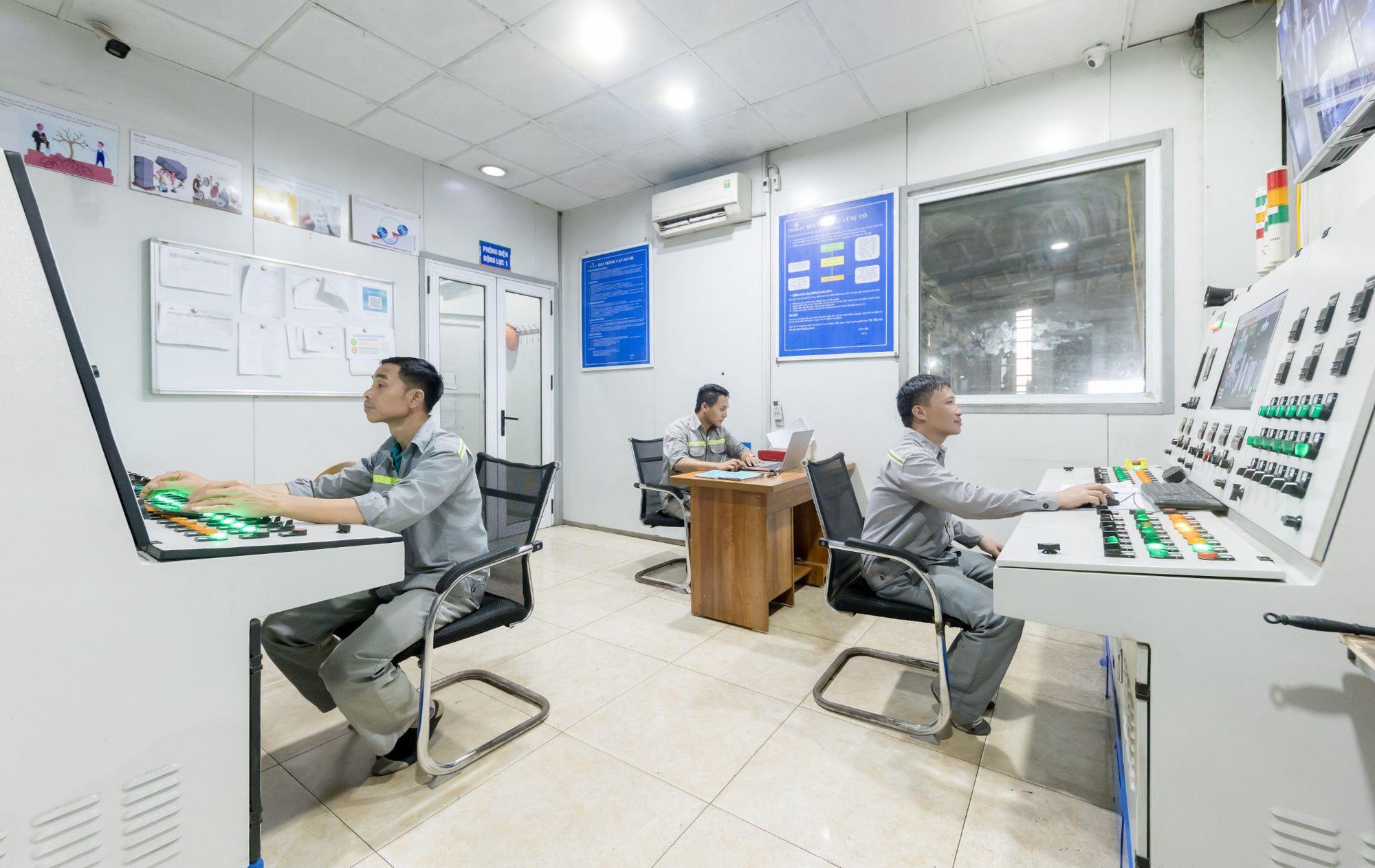 Tưởng đống giấy lộn, ai ngờ lại là "vũ khí" cứu 15,7 triệu cây xanh: Đột nhập nhà máy "hô biến" rác thành tài nguyên tại Thanh Hóa!- Ảnh 15.