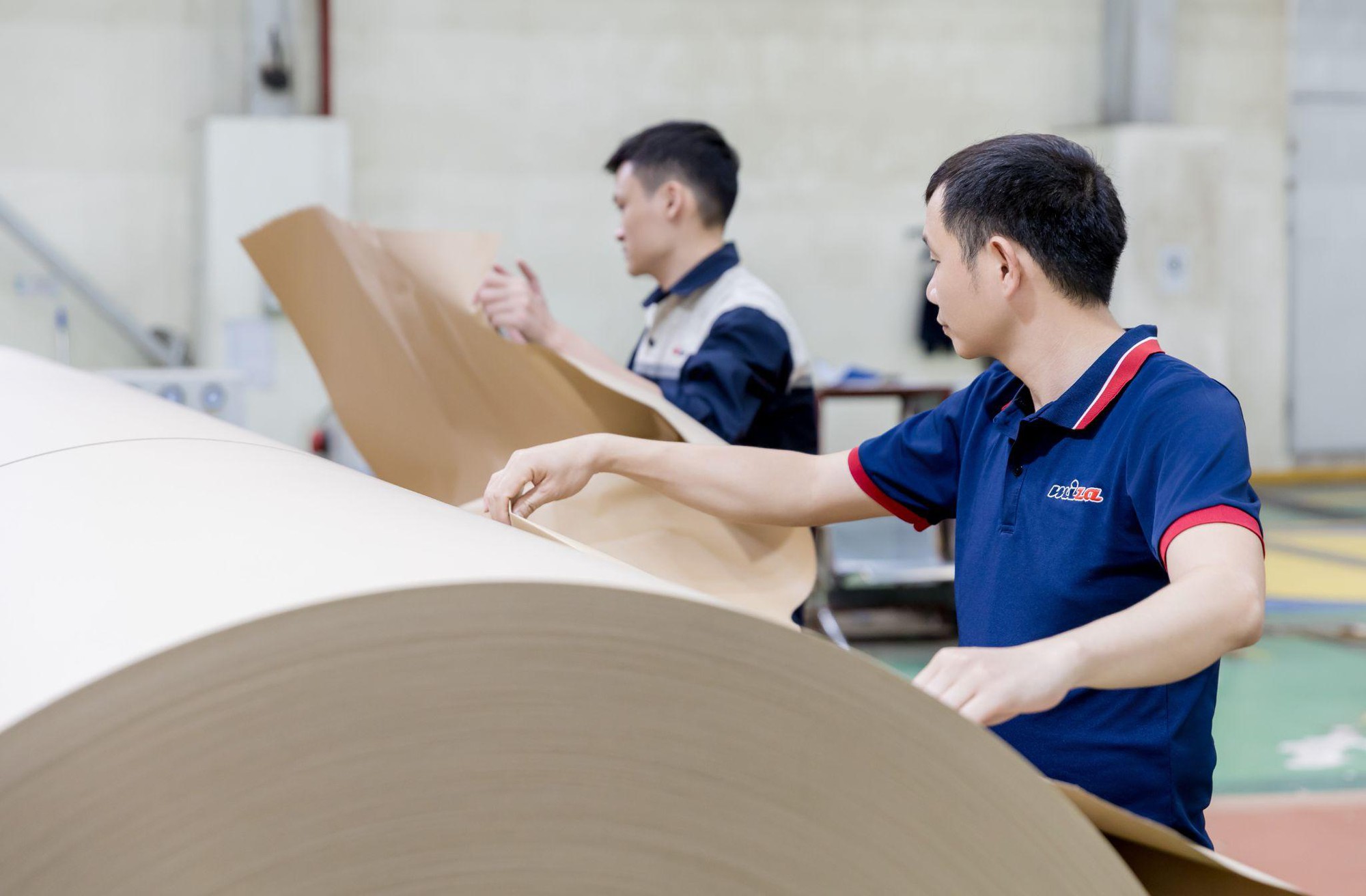 Tưởng đống giấy lộn, ai ngờ lại là "vũ khí" cứu 15,7 triệu cây xanh: Đột nhập nhà máy "hô biến" rác thành tài nguyên tại Thanh Hóa!- Ảnh 17.