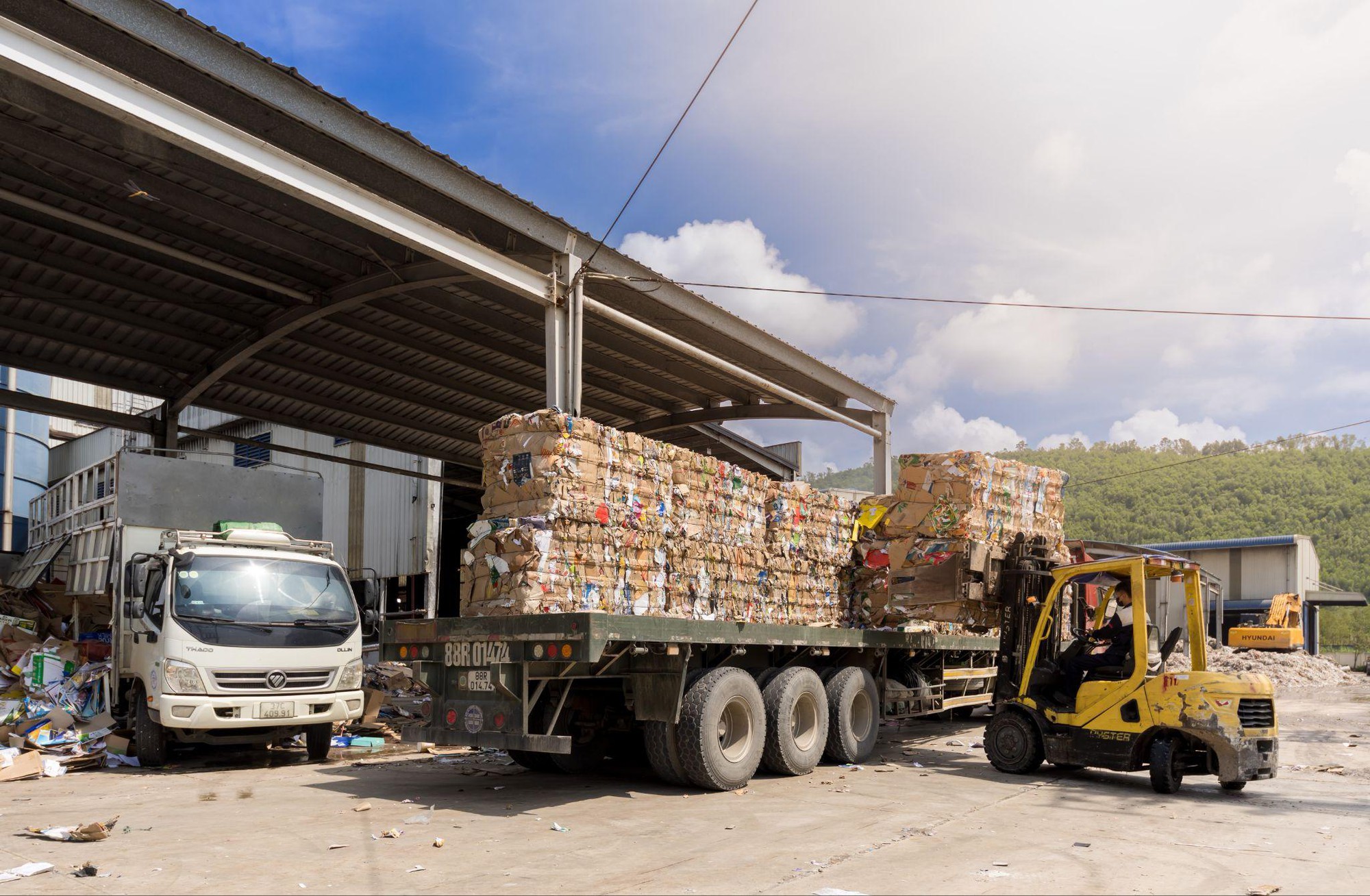 Tưởng đống giấy lộn, ai ngờ lại là "vũ khí" cứu 15,7 triệu cây xanh: Đột nhập nhà máy "hô biến" rác thành tài nguyên tại Thanh Hóa!- Ảnh 8.