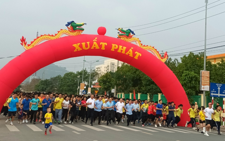 Xây dựng Luật Dân số xuất phát từ yêu cầu thực tiễn- Ảnh 4.