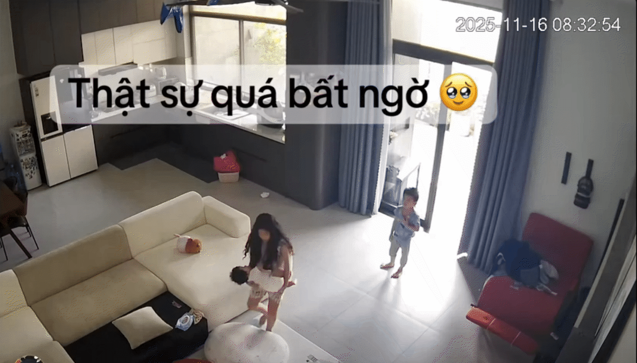 Hơn 4 triệu người thót tim trước giây phút nguy hiểm được hai em nhỏ xử lý nhanh gọn trong tích tắc- Ảnh 3.
