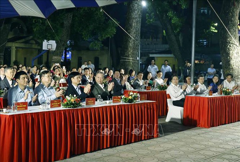 Tổng Bí thư Tô Lâm dự Ngày hội Đại đoàn kết dân tộc tại phường Ba Đình, Hà Nội- Ảnh 2.