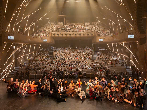 Với thành công của Giấc mơ Chí Phèo, Dương Cầm thật sự chạm vào “Giấc mơ nhạc kịch Việt”- Ảnh 8. Với thành công của Giấc mơ Chí Phèo, Dương Cầm thật sự chạm vào “Giấc mơ nhạc kịch Việt”- Ảnh 8.