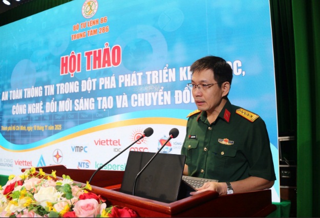 Phát biểu khai mạc Đại tá Nguyễn Đức Tuyên - Chỉ huy trưởng.