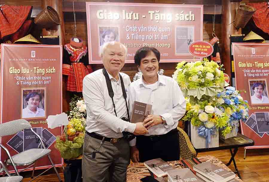 Đất Tổ Phú Thọ nồng ấm “Chất vấn thói quen” của Phan Hoàng- Ảnh 7.