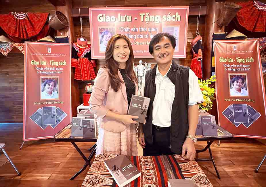 Đất Tổ Phú Thọ nồng ấm “Chất vấn thói quen” của Phan Hoàng- Ảnh 9.