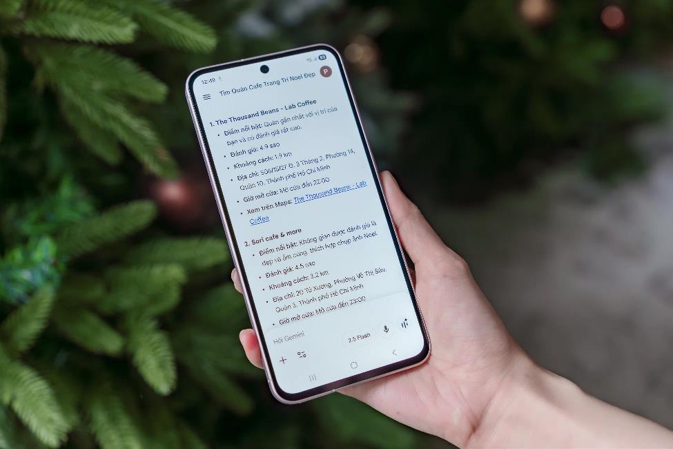 Check-in mùa Giáng sinh đỉnh chóp cùng Galaxy A56 5G- Ảnh 1.