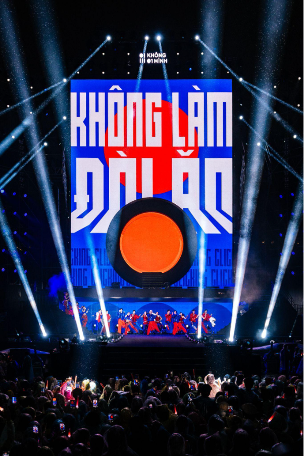 PVcomBank đồng hành cùng chiến dịch "Không Một Mình" hướng tới một không gian trực tuyến an toàn- Ảnh 4. PVcomBank đồng hành cùng chiến dịch "Không Một Mình" hướng tới một không gian trực tuyến an toàn- Ảnh 4.