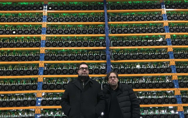 Xu hướng chuyển dịch thành trung tâm dữ liệu AI của các "trang trại đào tiền ảo"- Ảnh 2. Xu hướng chuyển dịch thành trung tâm dữ liệu AI của các "trang trại đào tiền ảo"- Ảnh 2.