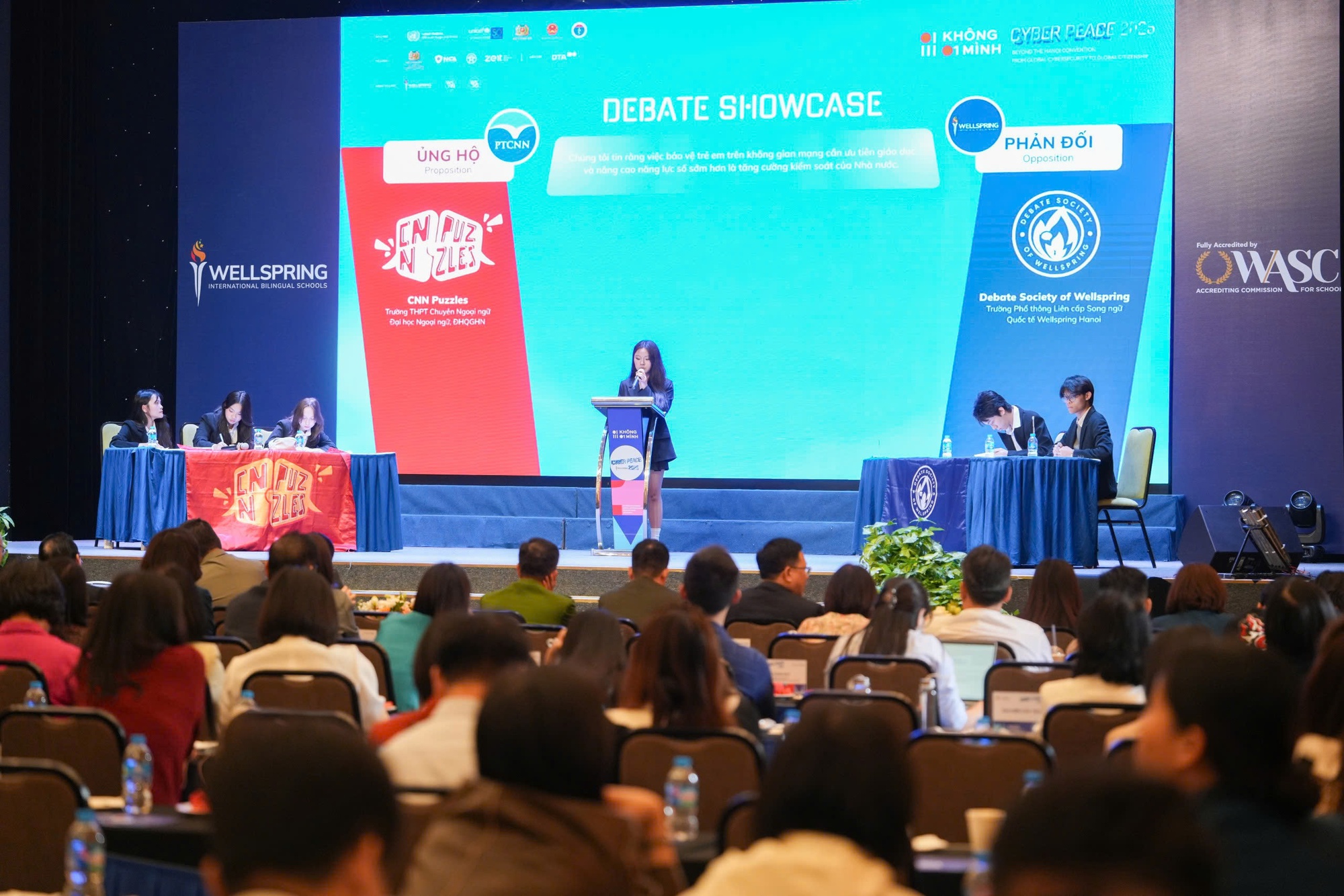 Thúc đẩy bảo vệ trẻ em trên không gian mạng- Ảnh 2.