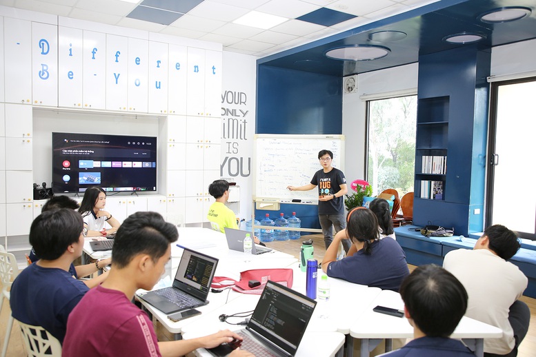 Hệ sinh th&aacute;i gi&aacute;o dục trong l&agrave;n s&oacute;ng AI- Ảnh 1.