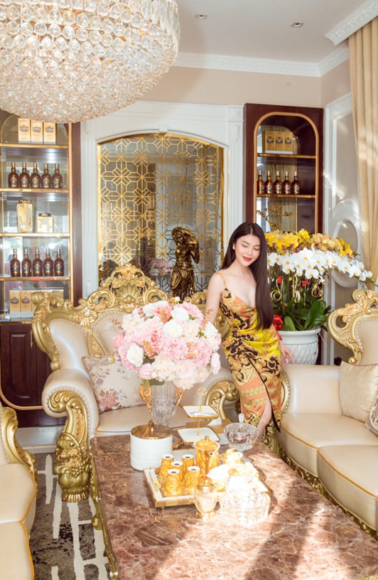 Nữ ca sĩ 30 tuổi rao bán biệt thự 2200m2, hạ giá hẳn 30 tỷ- Ảnh 2.