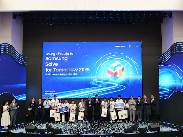 Tổng kết và công bố kết quả cuộc thi Samsung Solve for Tomorrow 2025- Ảnh 2. Tổng kết và công bố kết quả cuộc thi Samsung Solve for Tomorrow 2025- Ảnh 2.