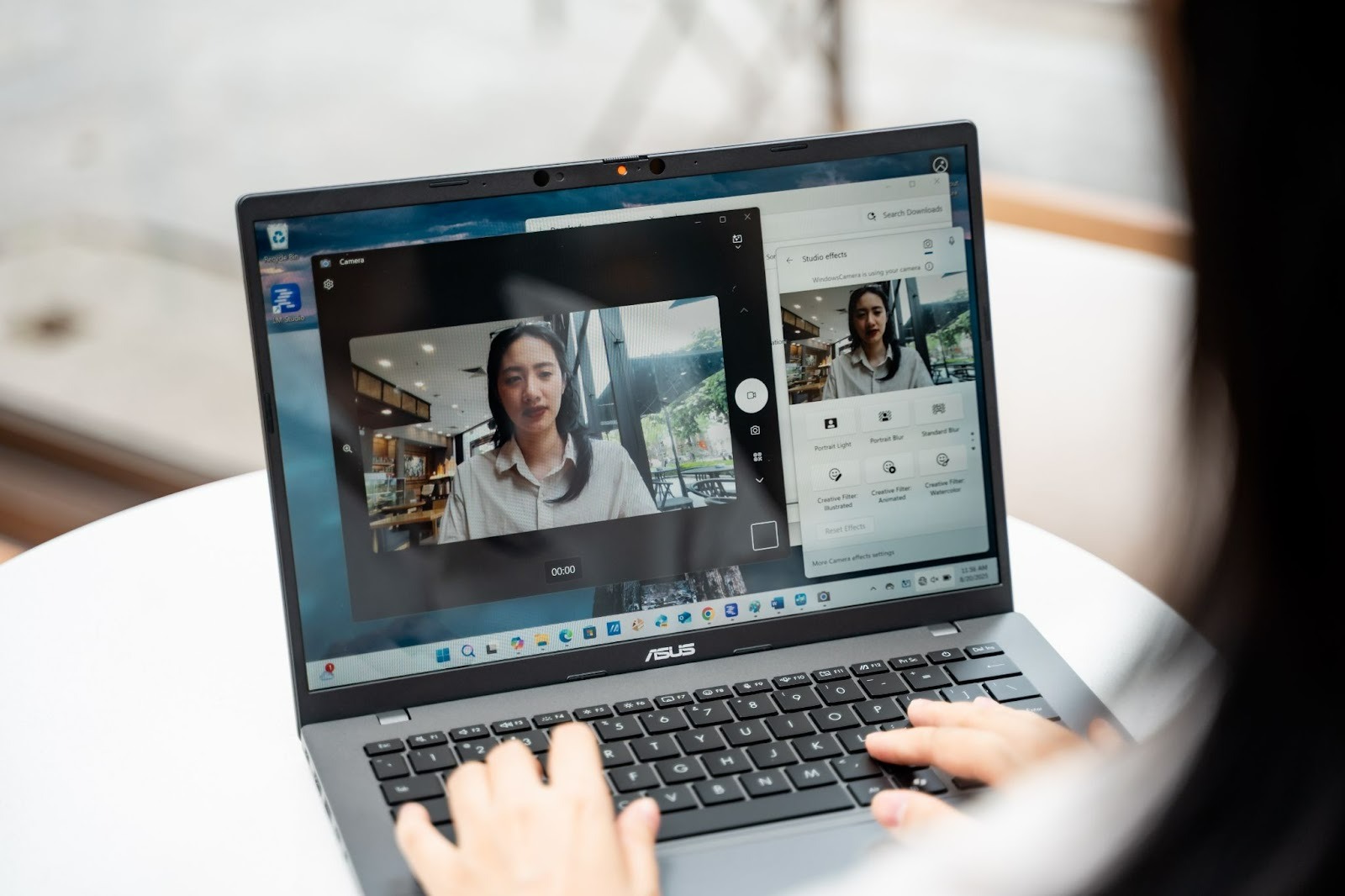 Gen Z giờ học khác xưa: Có laptop AI, deadline cũng hóa nhẹ nhà- Ảnh 2.