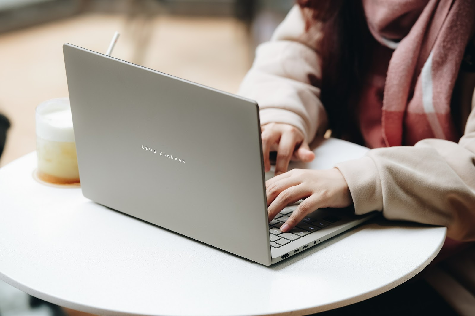 Gen Z giờ học khác xưa: Có laptop AI, deadline cũng hóa nhẹ nhà- Ảnh 6.