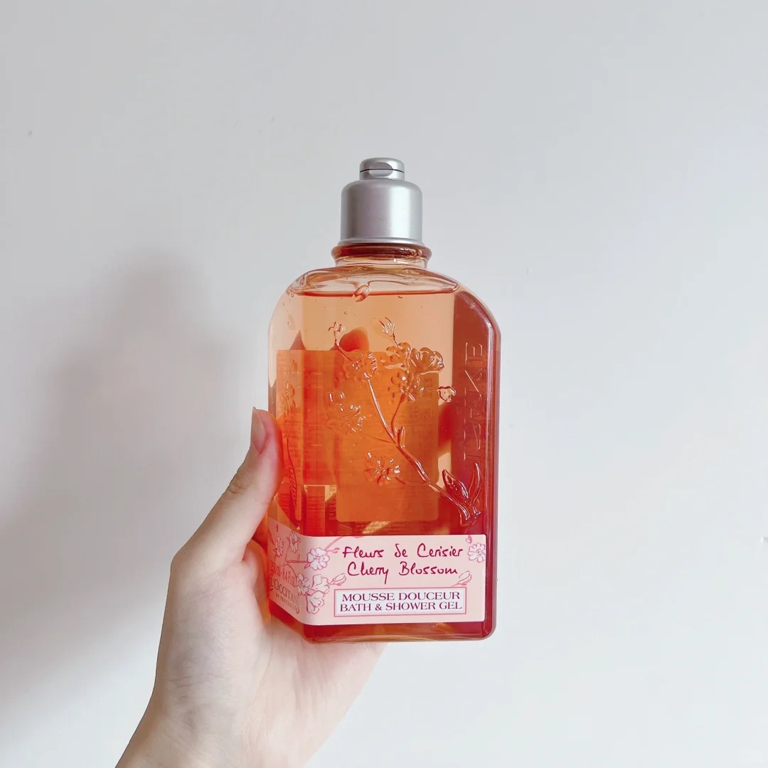 5 sữa tắm thơm như nước hoa và còn "vuốt ve" làn da, tắm xong mềm mịn cả ngày- Ảnh 5.