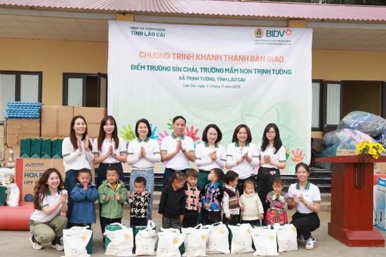 Kh&aacute;nh th&agrave;nh điểm trường S&iacute;n Chải, th&ecirc;m cơ hội học tập cho trẻ em v&ugrave;ng cao- Ảnh 3.