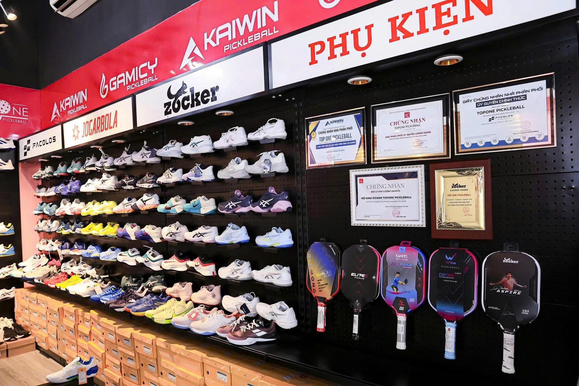 Top One Pickleball gợi &yacute; những &ldquo;đồ nghề&rdquo; cho bạn tỏa s&aacute;ng tr&ecirc;n s&acirc;n Pickleball- Ảnh 3.