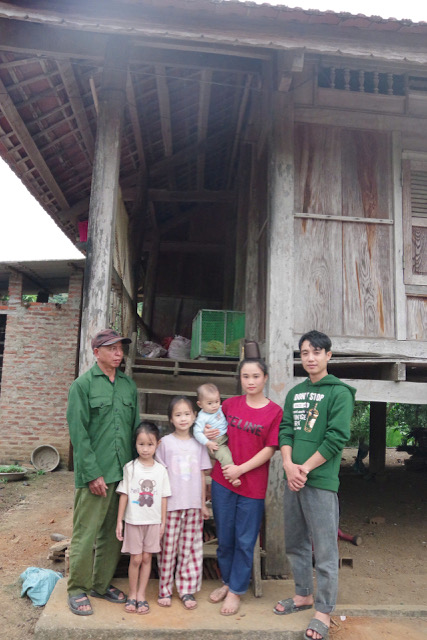 Tình cha - con vượt qua biên giới: Ấm áp nơi phên dậu Tổ quốc- Ảnh 6.