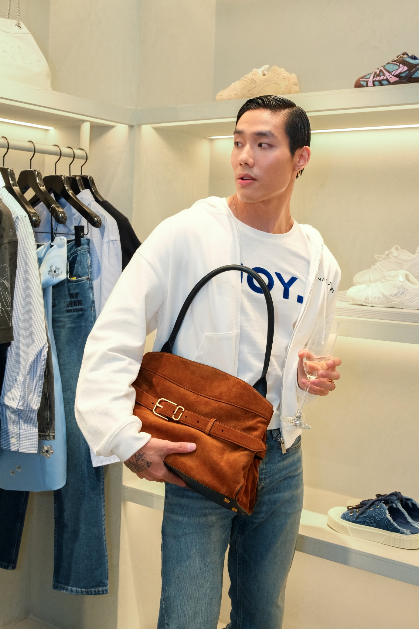 Marc Jacobs ra mắt BST mới, dàn tín đồ thời trang đình đám góp vui- Ảnh 4.