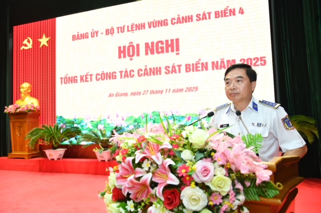 Bộ Tư lệnh Vùng Cảnh sát biển 4 hoàn thành xuất sắc nhiệm vụ năm 2025- Ảnh 3.