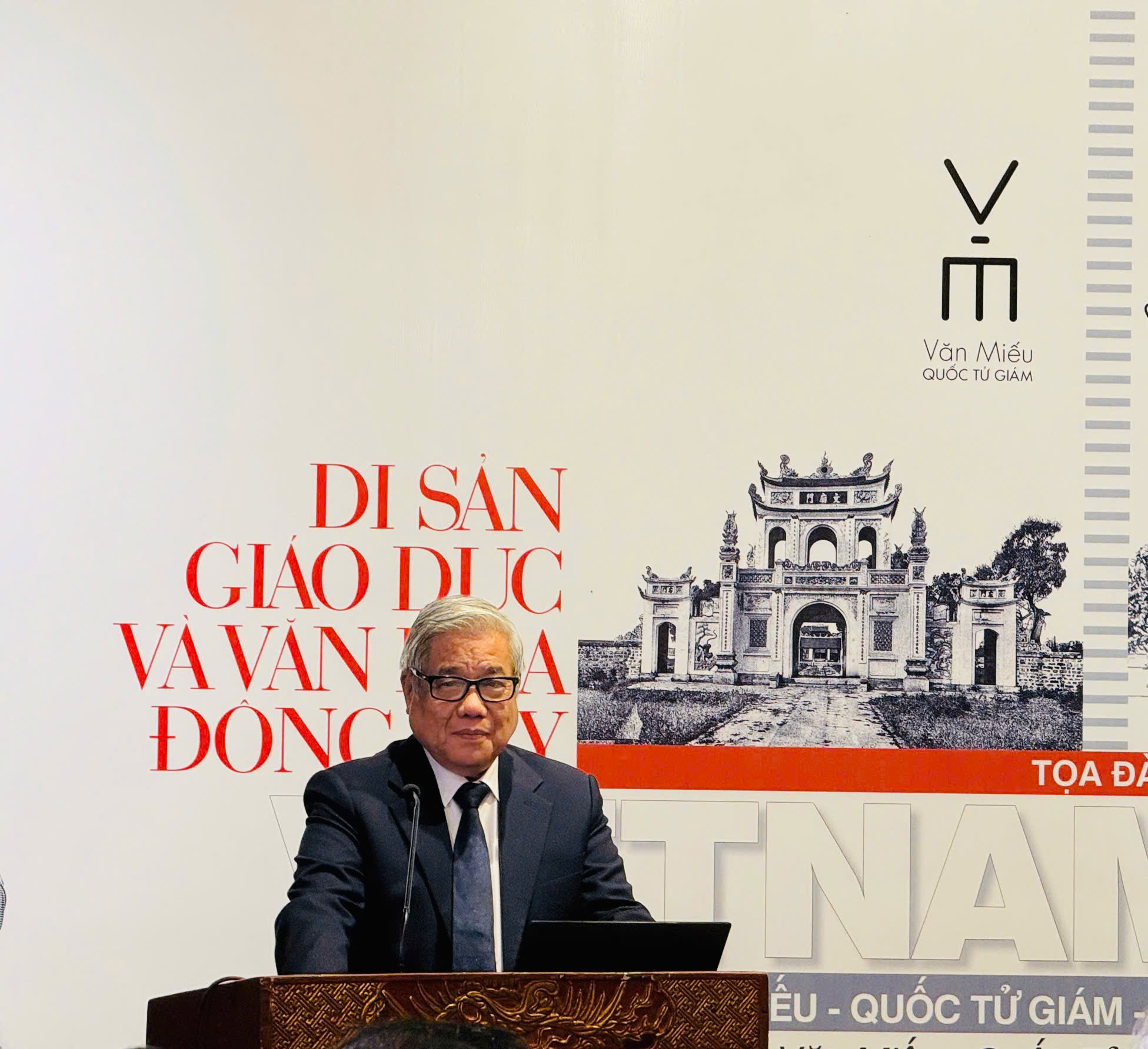 Di sản giáo dục đóng vai trò quan trọng trong việc hình thành bản sắc dân tộc- Ảnh 2. Di sản giáo dục đóng vai trò quan trọng trong việc hình thành bản sắc dân tộc- Ảnh 2.