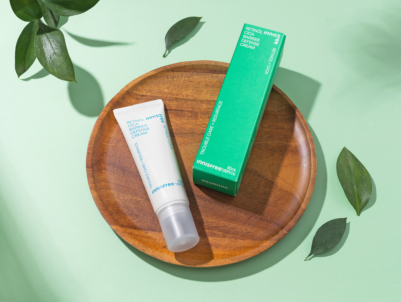 5 kem dưỡng retinol giúp làm nhỏ lỗ chân lông, dùng đều 4 lần/tuần thì da collagen tăng mạnh mẽ- Ảnh 4. 5 kem dưỡng retinol giúp làm nhỏ lỗ chân lông, dùng đều 4 lần/tuần thì da collagen tăng mạnh mẽ- Ảnh 4.