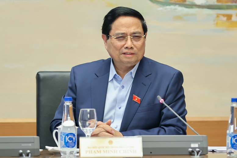 Thủ tướng: Xây dựng pháp luật phải giải quyết được những bài toán thực tiễn rất cụ thể- Ảnh 4.