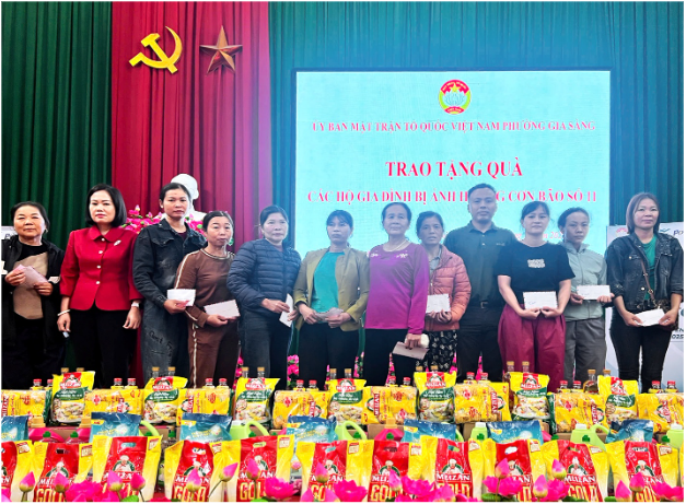 Wilmar CLV trao tặng 15 tỷ đồng hỗ trợ người d&acirc;n c&aacute;c tỉnh miền Bắc v&agrave; miền Trung khắc phục hậu quả sau b&atilde;o lũ- Ảnh 3.