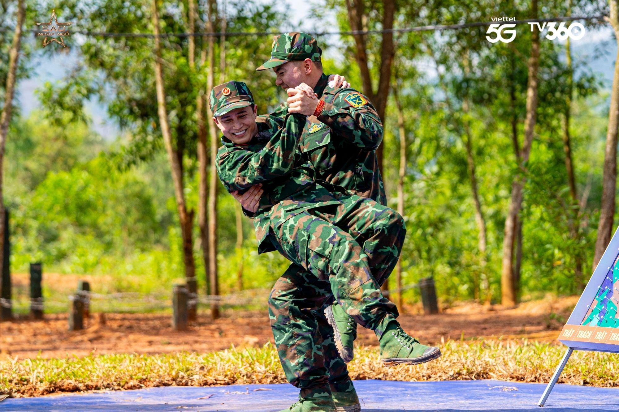 Hai “chiến sĩ” xin được ở lại Sao Nhập Ngũ 2025, tiếp tục cùng đồng đội chiến đấu- Ảnh 3.