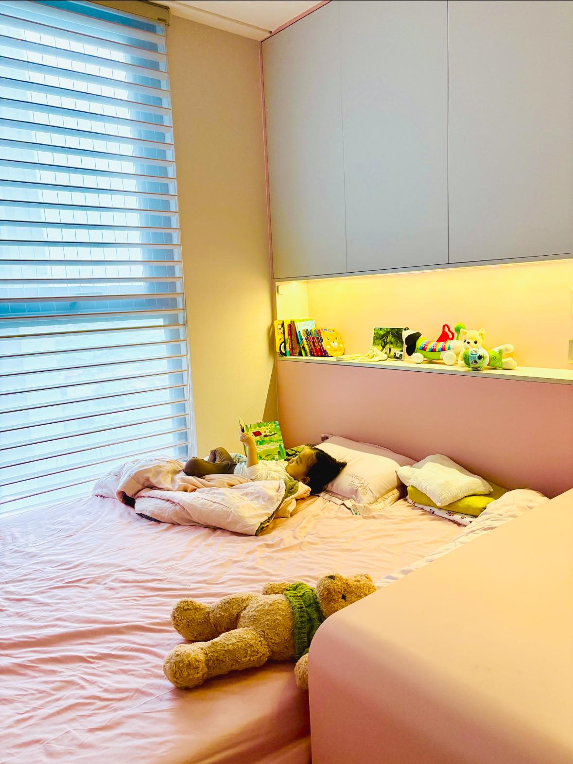 Lấy chồng 13 năm mới có con gái, đây là căn phòng mà ba mẹ thiết kế cho bé, chuẩn thế giới riêng của 