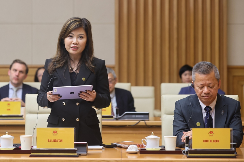 Thủ tướng: Việt Nam phấn đấu c&oacute; nh&agrave; m&aacute;y chip b&aacute;n dẫn đầu ti&ecirc;n trong năm 2026- Ảnh 7.