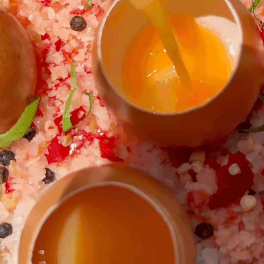 Hơn 1 triệu người "chảy nước miếng": Món ăn vặt miền Tây quen thuộc bỗng thành hiện tượng, bí quyết nằm ở thứ gia vị giản dị này!- Ảnh 8.