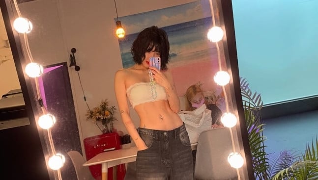 Quá nể HyunA, thích là lấy lại body gợi cảm sau vài tháng- Ảnh 11.