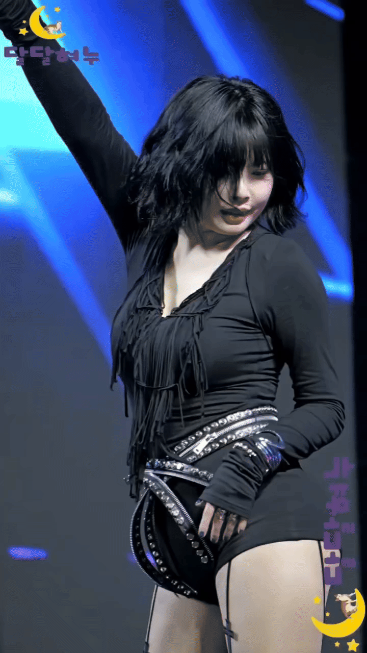 Quá nể HyunA, thích là lấy lại body gợi cảm sau vài tháng- Ảnh 4.