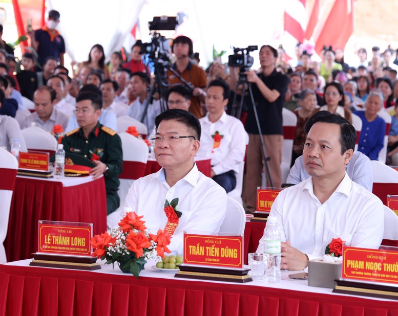 TỔNG THUẬT: Khởi công xây dựng các trường phổ thông nội trú tại các xã biên giới đất liền- Ảnh 15.