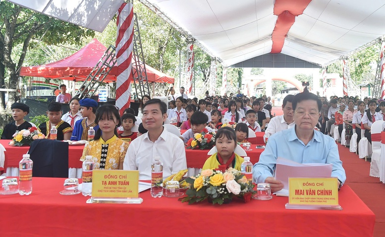 TỔNG THUẬT: Khởi công xây dựng các trường phổ thông nội trú tại các xã biên giới đất liền- Ảnh 25.